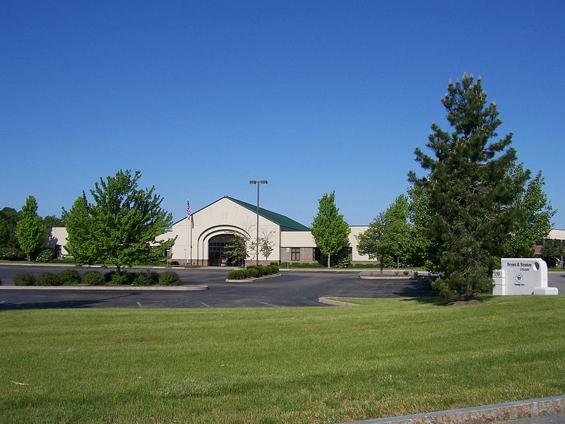 bryant-and-stratton-online-samall-hospitality-administration